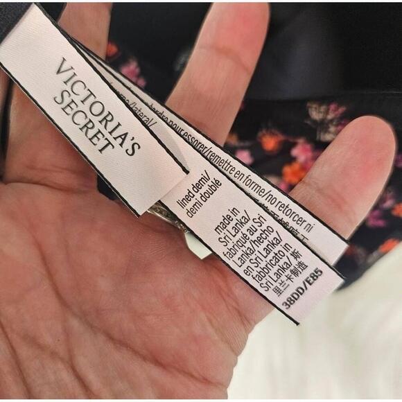 NWT Victorias Secret Sexy Tee Push-Up Bra Black Butterfly 38DD - Picture 5 of 8